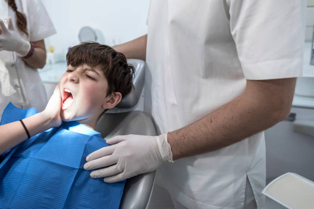 Best Tooth Infection Emergency Dentist  in Melville, RI